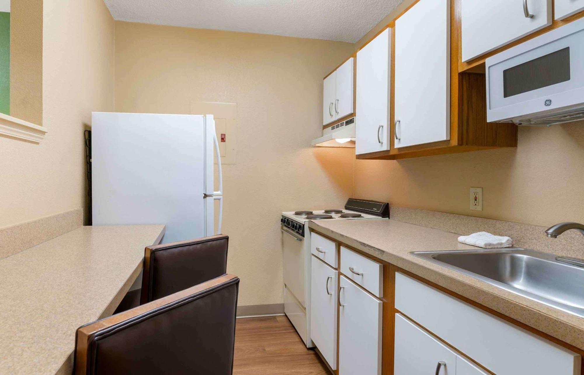 Extended Stay America Select Suites - St Louis - Westport - Craig Road Maryland Heights Bagian luar foto
